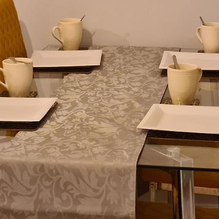 Spacious 3 Bedroom House, 6 Beds In Spondon, Derby With Parking Exteriör bild